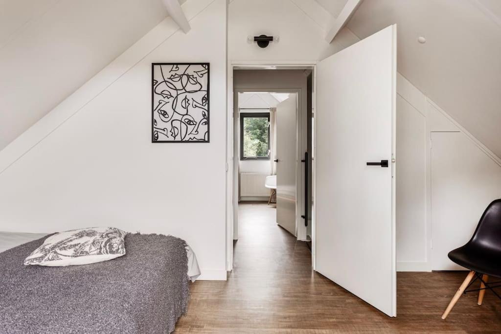 Vakantiehuis Aan Het Water -Incl Laadpaal- Ewijk Esterno foto